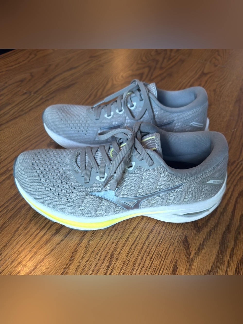 Mizuno Women’s Wave Rider 25